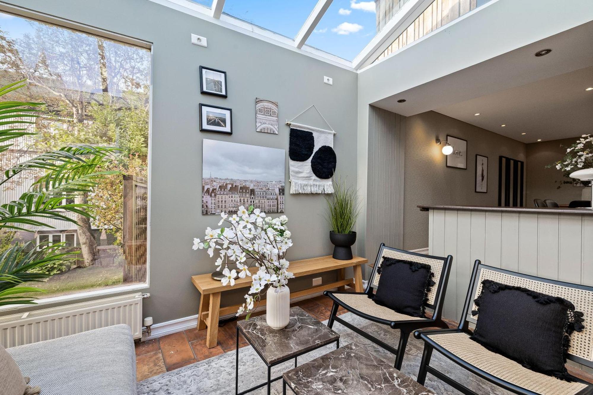 Massive Villa In Downtown Reykjavik With A Sauna Exterior photo